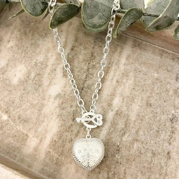 925 Sterling Silver Chunky Heart Necklace Heart and Key Toggle Chain Necklace - Picture 1 of 6
